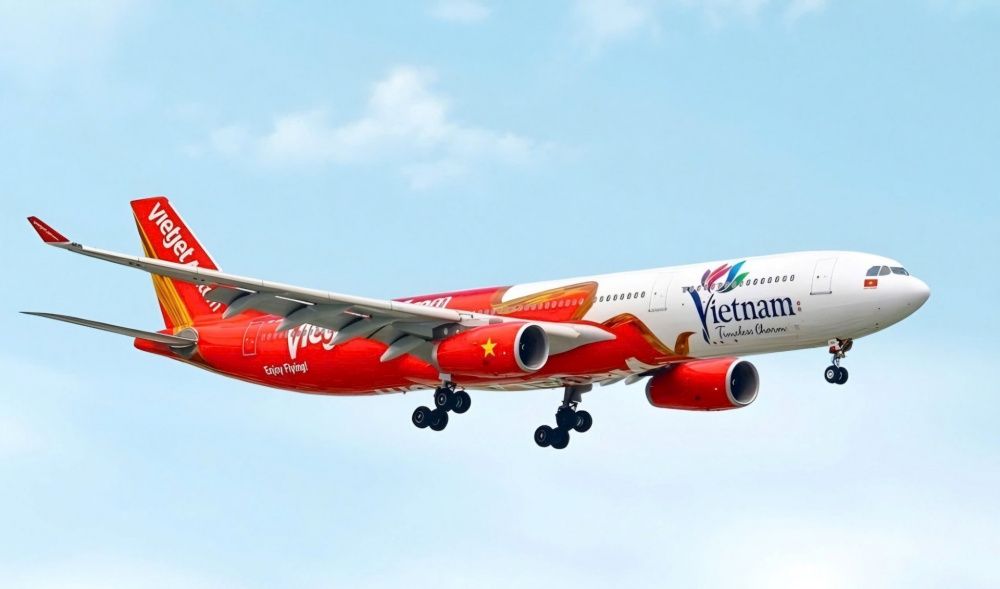 12H, It's Time To Vietjet!