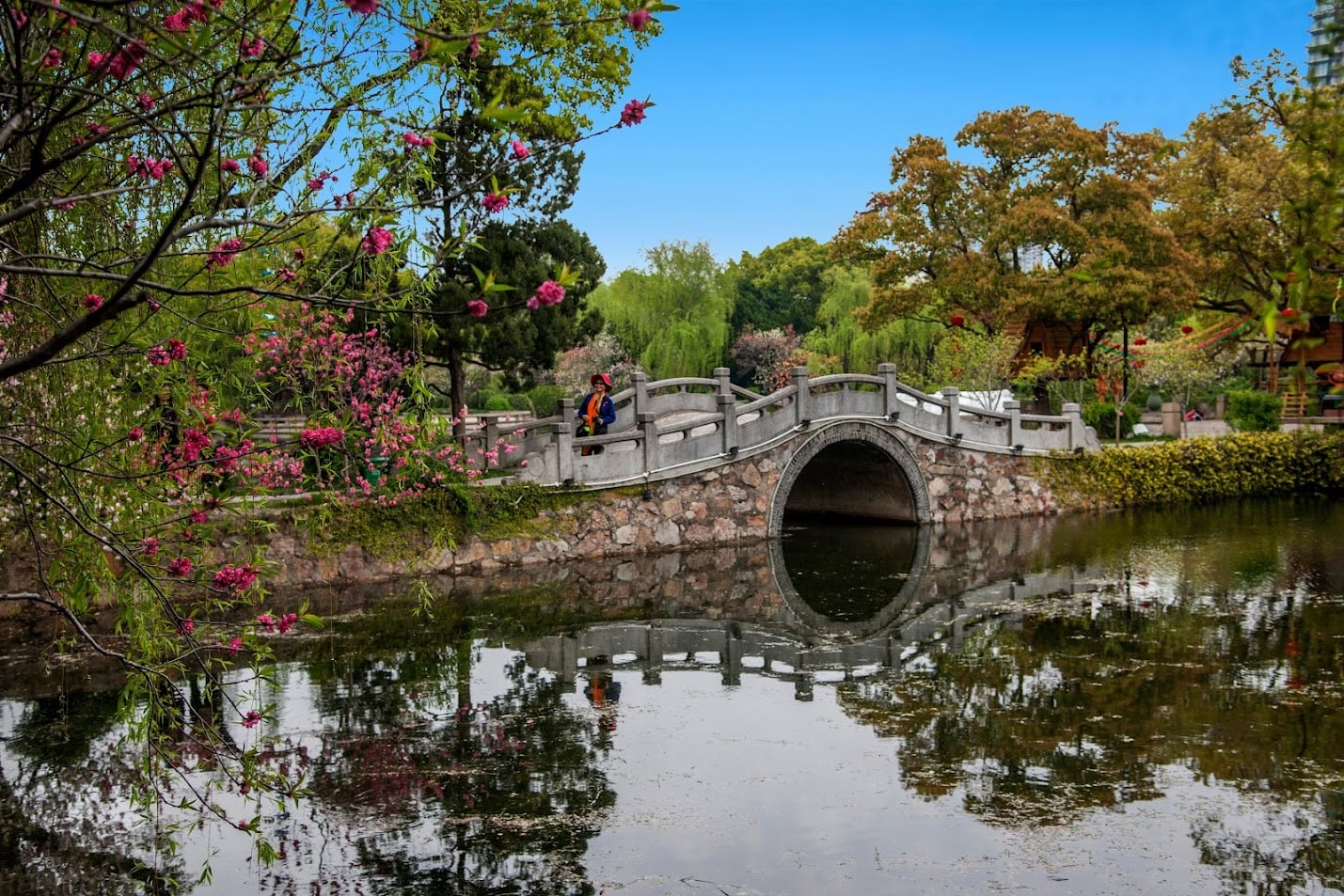 Vé máy bay Nha Trang đi Vô Tích