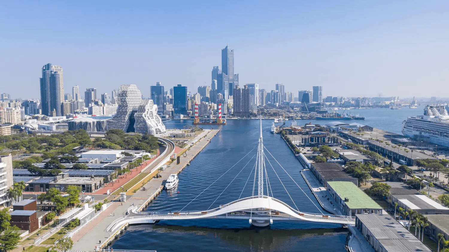 飞往 Taiwan 的航班