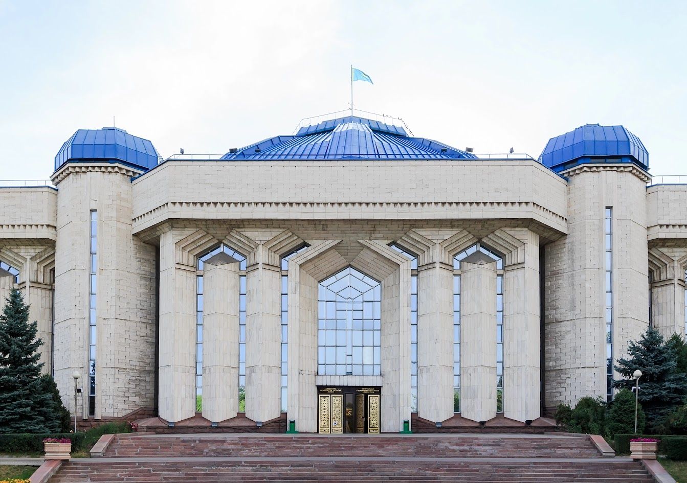 6 địa điểm du lịch nổi tiếng tại “thành phố táo” Almaty Kazakhstan